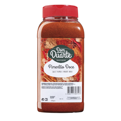 A plastic jar of Dom Duarte sweet pepper spice, labeled as 'Pimentão Doce' with a weight indication of 500g.